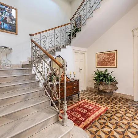 Bed & Breakfast Palazzo Santa Caterina 4*