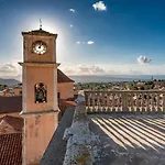 Palazzo Santa Caterina 4* 도르갈리