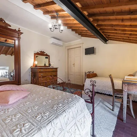 Palazzo Santa Caterina 2*