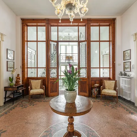 Palazzo Santa Caterina 4*